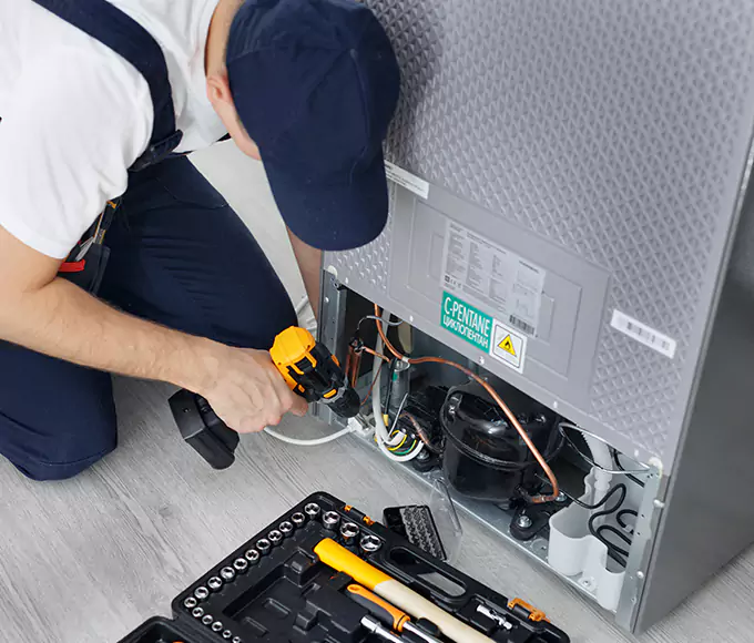 Why East Hartford Facility Managers Trust East Hartford Appliance Pro for Every Commercial Chiller Repair?